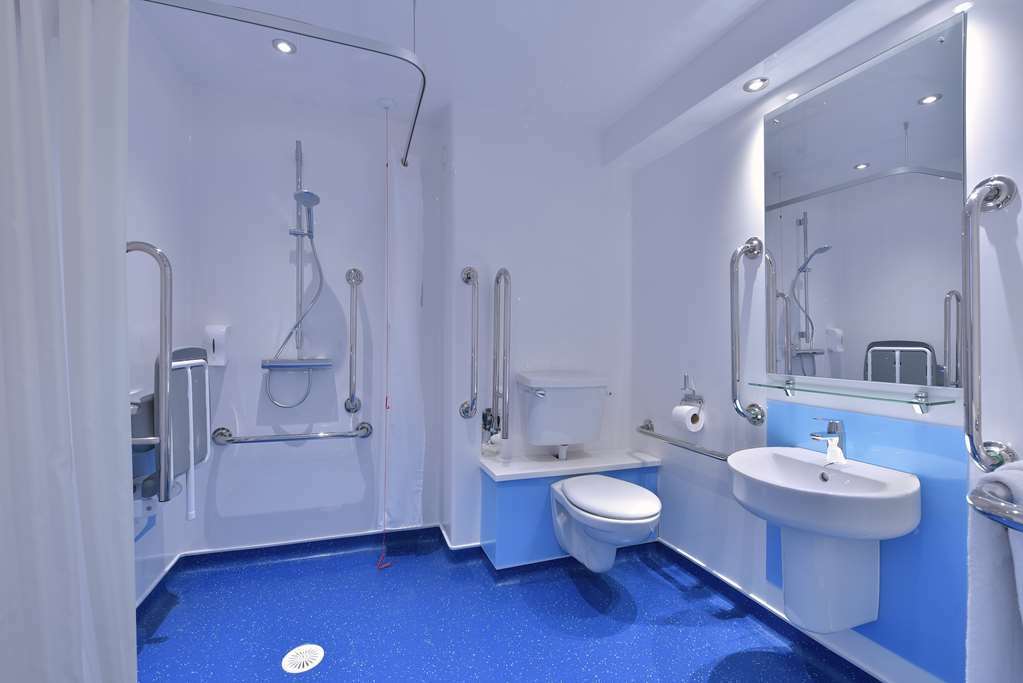 Travelodge Мидлвич Номер фото
